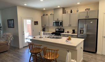 818 Karry Way, Fallon, NV 89406