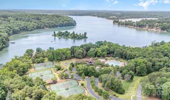 14229 Roe Buck Meadow Ln, Charlotte, NC 28278