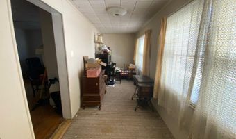 36 Prospect St, Andover, NJ 07801