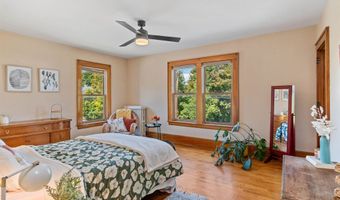 49 Hill St, Barre, VT 05641