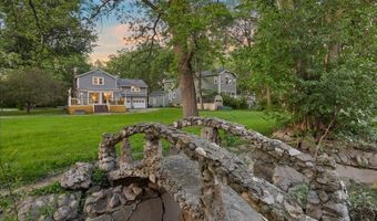 1418 Winaki Trl, Algonquin, IL 60102