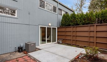 17822 NW LAKEWAY Ct, Beaverton, OR 97006