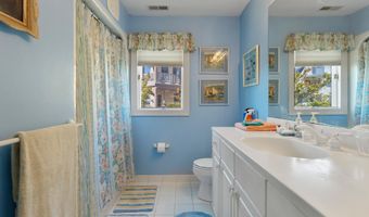 7423 Ocean Dr, Avalon, NJ 08202