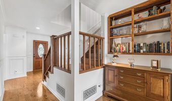 225 Siderius Ln, Bigfork, MT 59911