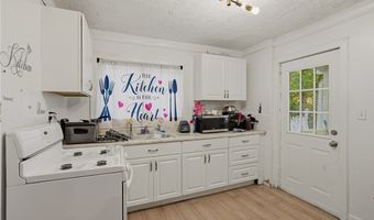 317 Black St, Akron, OH 44306
