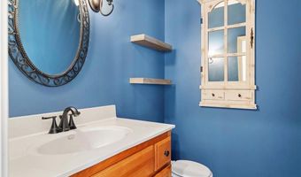 14219 Amanda Ln, Basehor, KS 66007