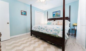 909 SILVER PALM Way, Apollo Beach, FL 33572