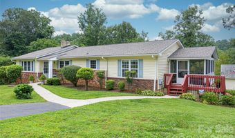 352 Cedar Ln, Arden, NC 28704