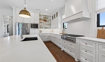 4301 S 86th St, Bentonville, AR 72713