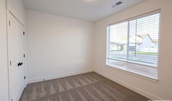 578 N Curlew Dr, Ammon, ID 83406