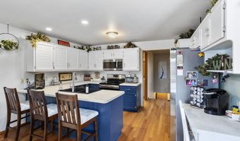 913 E WINDFIELD Pl, Appleton, WI 54911