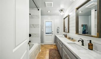 10494 Meadow Glen Way E, Escondido, CA 92026