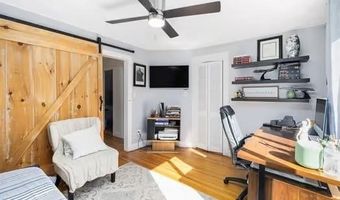 10 Long St, Johnston, RI 02919