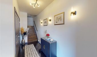 121 N Howard St, Akron, OH 44308