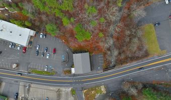 725 RITTER Dr, Beaver, WV 25813