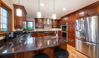 3025 Woods Creek Ln, Algonquin, IL 60102