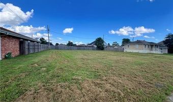 321 LLAMA Dr, Arabi, LA 70032