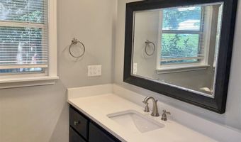 199 W Oak St, Atmore, AL 36502