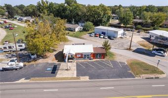 802 Fort St, Barling, AR 72916