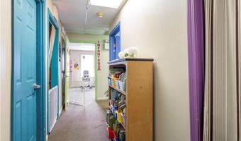 1326 Plainfield St, Cranston, RI 02920