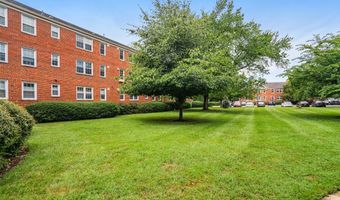 6625 10TH St A1, Alexandria, VA 22307