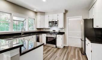 16318 BANBURY Ln, Bowie, MD 20715