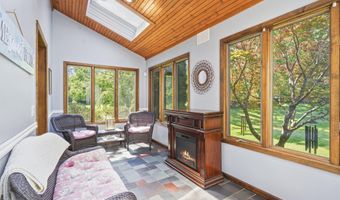 26 Crosswicks Ellisdale Rd, Burlington, NJ 08016