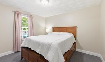 127 Sun Valley Dr, Cumberland, RI 02864