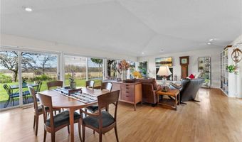 1711 W Church Rd, Alden, WI 54026