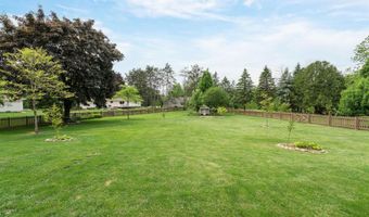 2539 W SUNNYVIEW Cir, Appleton, WI 54914