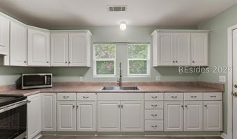 2813 Fourth St, Beaufort, SC 29902