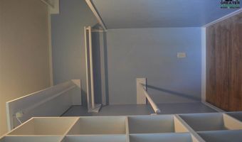 2422 Nugget Loop, Fairbanks, AK 99709