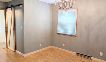 202 North Ln, Albert Lea, MN 56007
