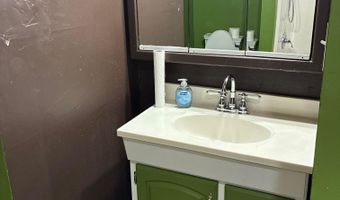 403 W 3rd St, Bicknell, IN 47512