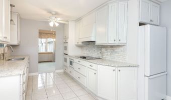 1116 N Old Fence Rd, Addison, IL 60101