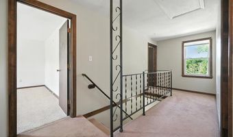 2 N Broadway, Atkinson, NH 03811