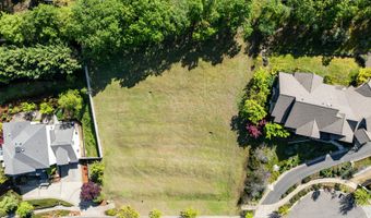 168 Sunnyview St, Ashland, OR 97520