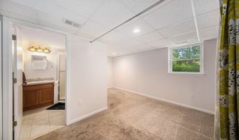 1480 Shevchenko Dr, Ann Arbor, MI 48103