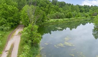 21 Lakeview Ln, Anderson, MO 64831