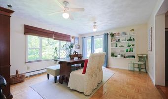 42 Hopkins Ave, Johnston, RI 02919