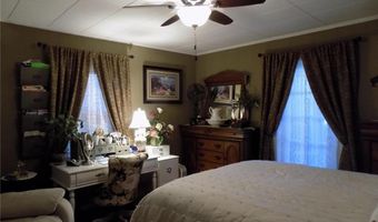 111 E Maple St, Arcadia, MO 63621