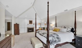 21 Greybirch Rd, Andover, MA 01810