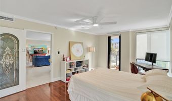 9800 W Bay Harbor Dr 309, Bay Harbor Islands, FL 33154