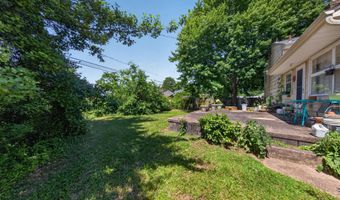 178 W SHELLEY Dr, Claymont, DE 19703
