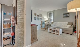 702 E 5th St, Auburn, IN 46706