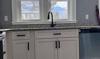 23 Trafalgar Sq 23, Barre, MA 01005