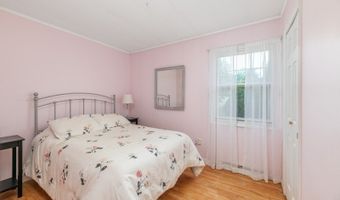 15 Lake Wallkill Rd, Alloway, NJ 07461