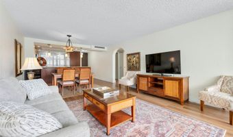 500 Lunalilo Home Rd 12D, Honolulu, HI 96825