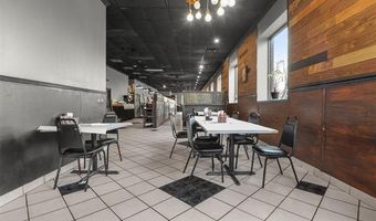 107 S Main St, Almont, MI 48003