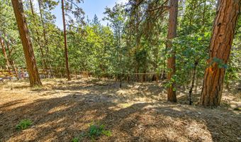 774 Lisa Ln, Ashland, OR 97520